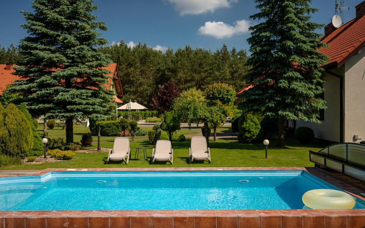 Szumi Las Events & Apartments Regimin Bagian luar foto